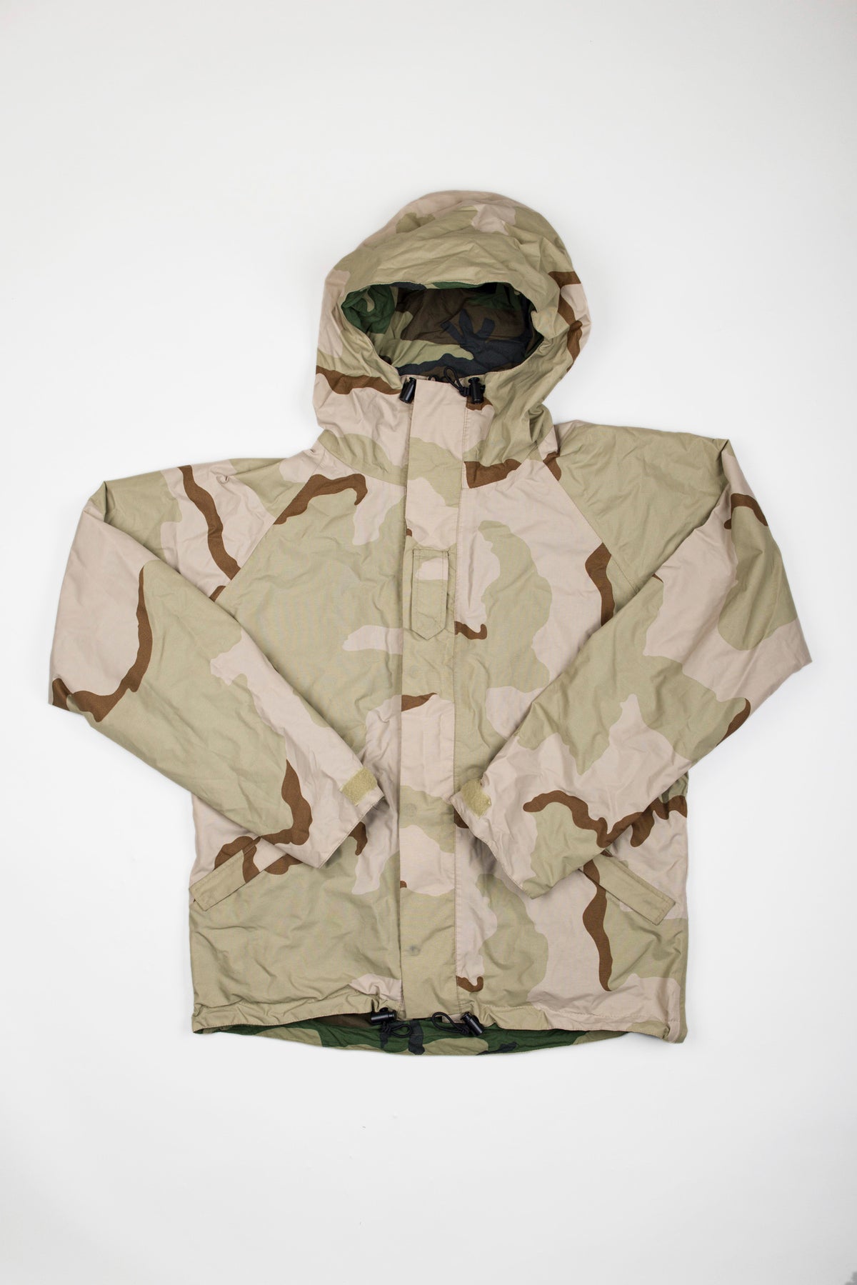 U.S. Army Reversible Gore-Tex Jacket Desert to Woodland Camouflage