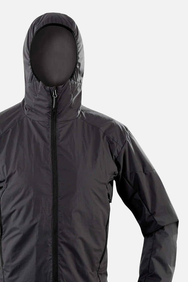 【新品】Tilak Nebba MiG Jacket サイズM 国内正規品tilak(ティラック) Nebba MiG Jacket(ネバミグジャケット