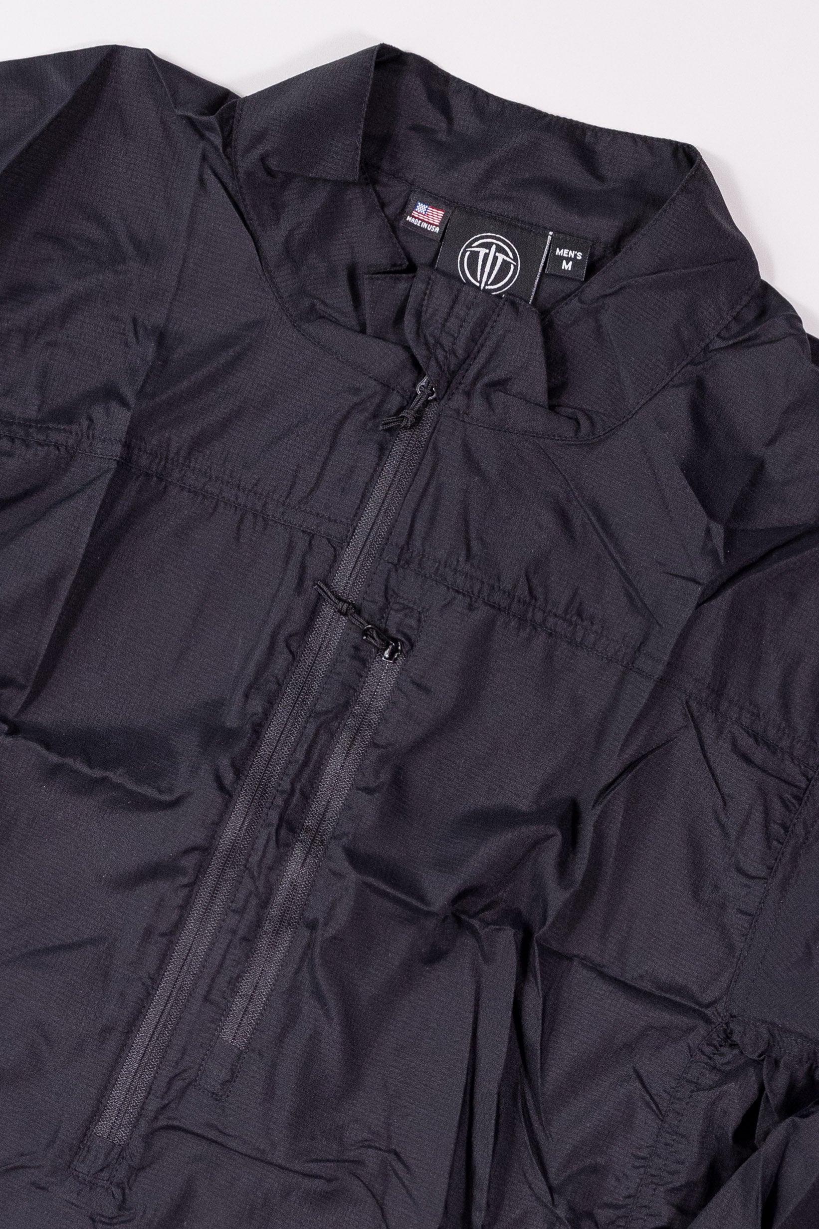 未使用品WILD THINGS WIND SHIRT PULL OVER USA Wild Things Tactical Level 4 Wind Shirt / Black | AT EASE SHOP