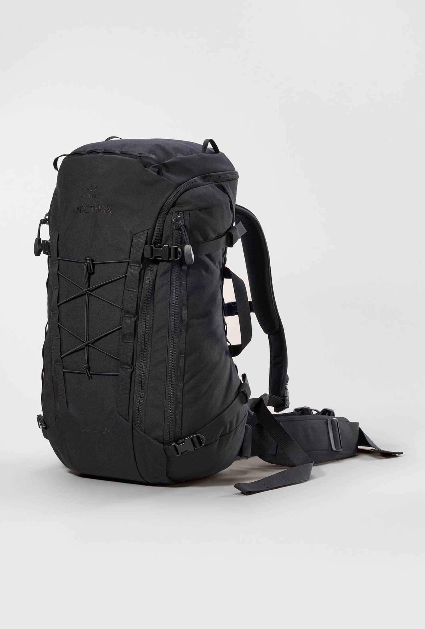 Arc'teryx LEAF Pro Assault Pack 30 / Black | AT EASE SHOP