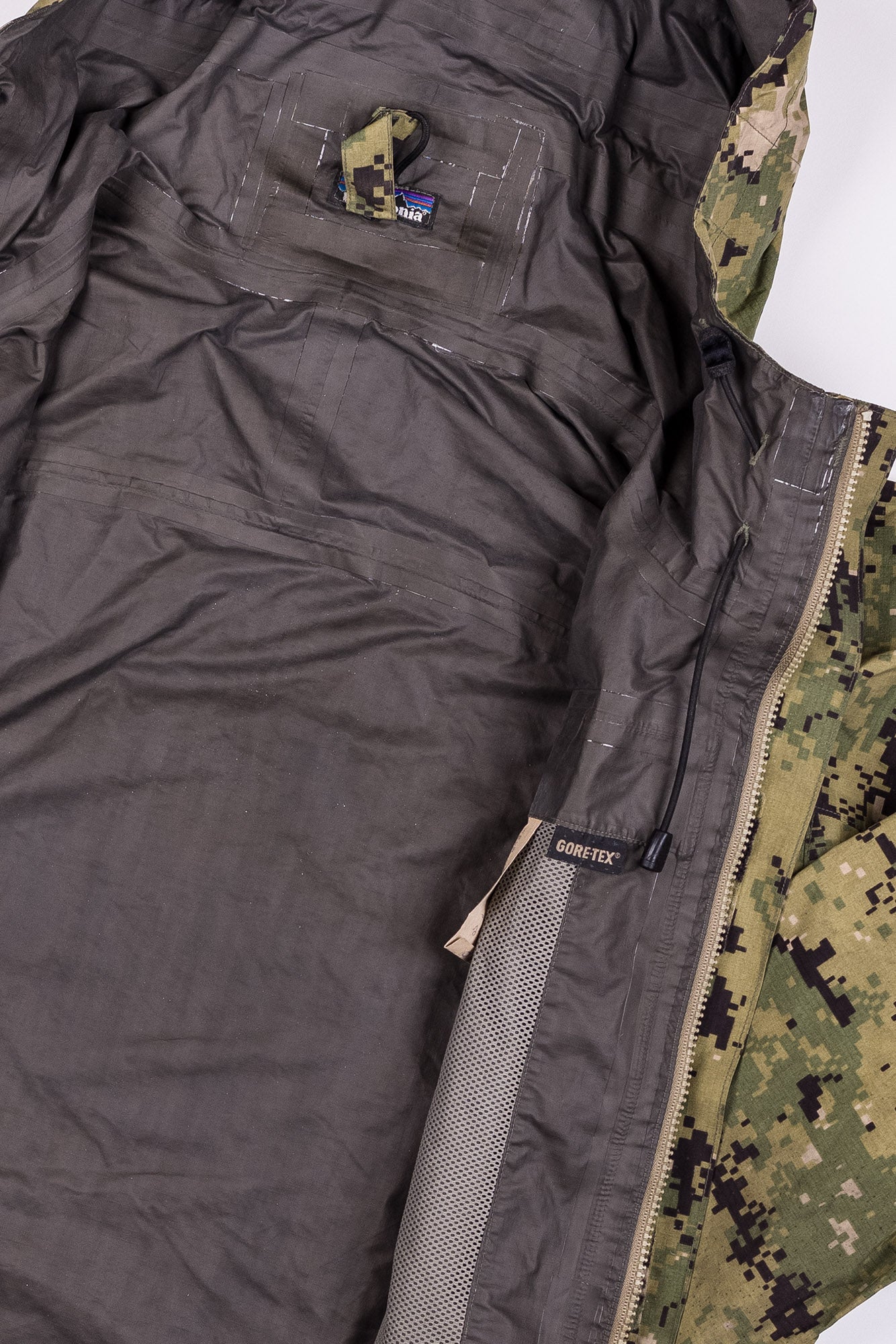 Patagonia mars PCU LEVEL6 AOR2 トラウザース 129-14-Patagonia-Level-6-AOR2-