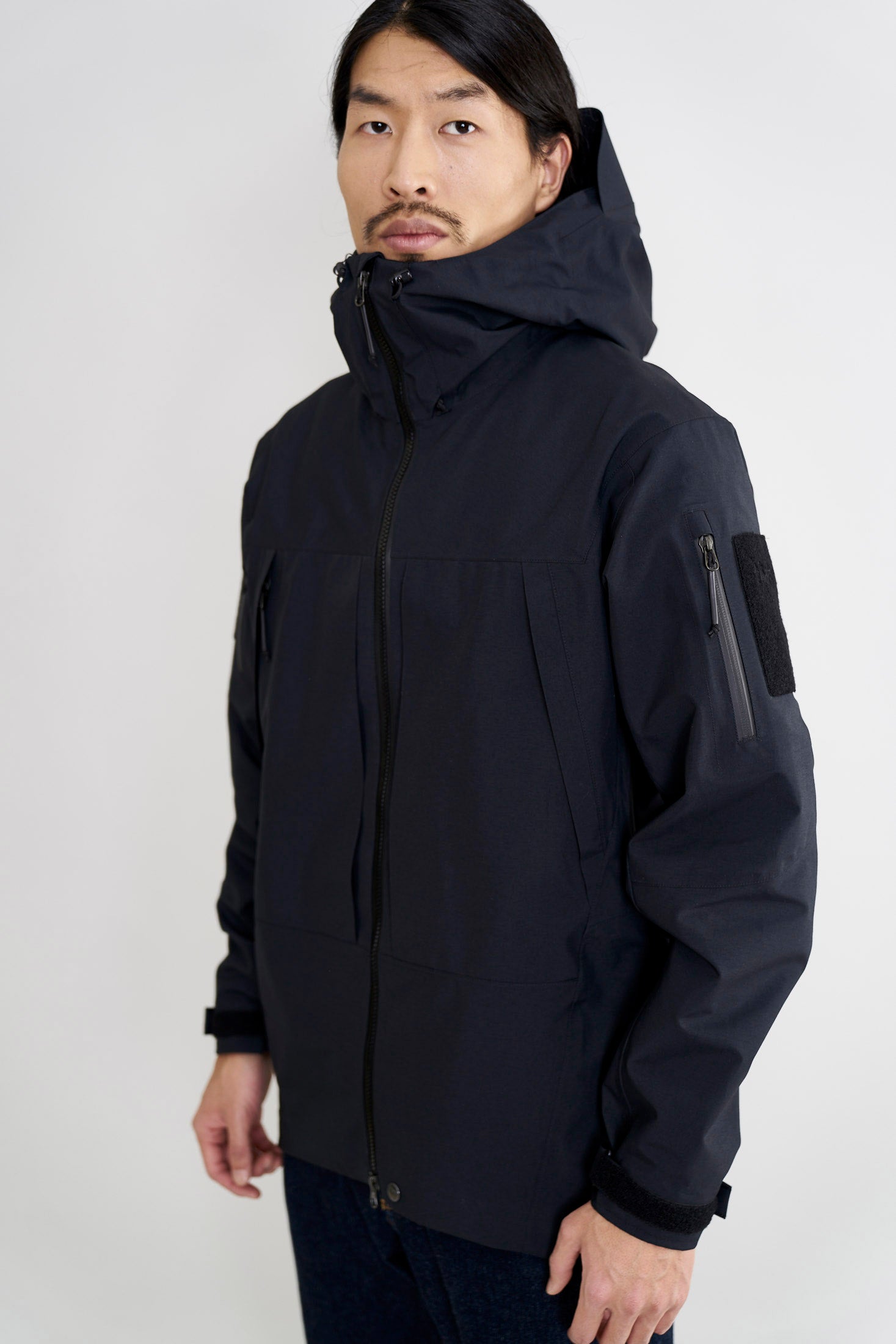 Tilak-MIG-raptor-black-3_1467x